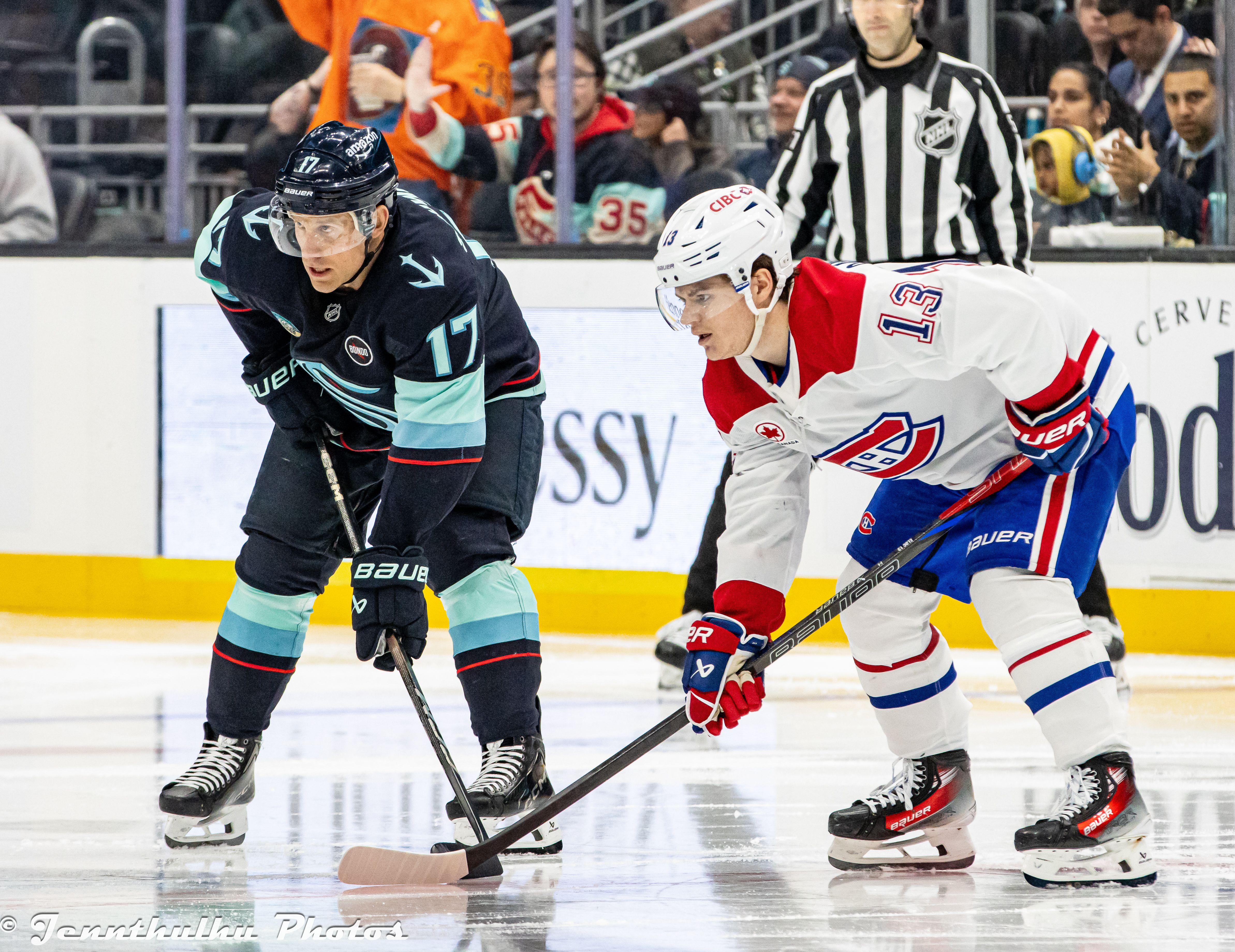 Cole Caufield en action avec le Canadien de Montréal