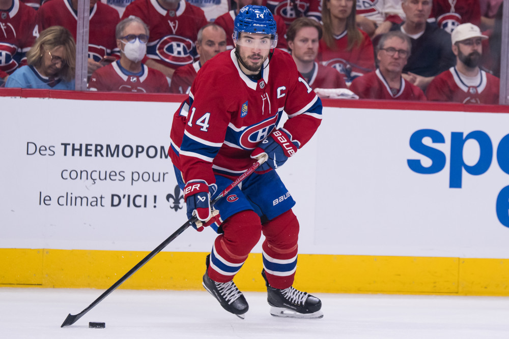 Nick Suzuki en action avec le Canadien de Montréal en 2026