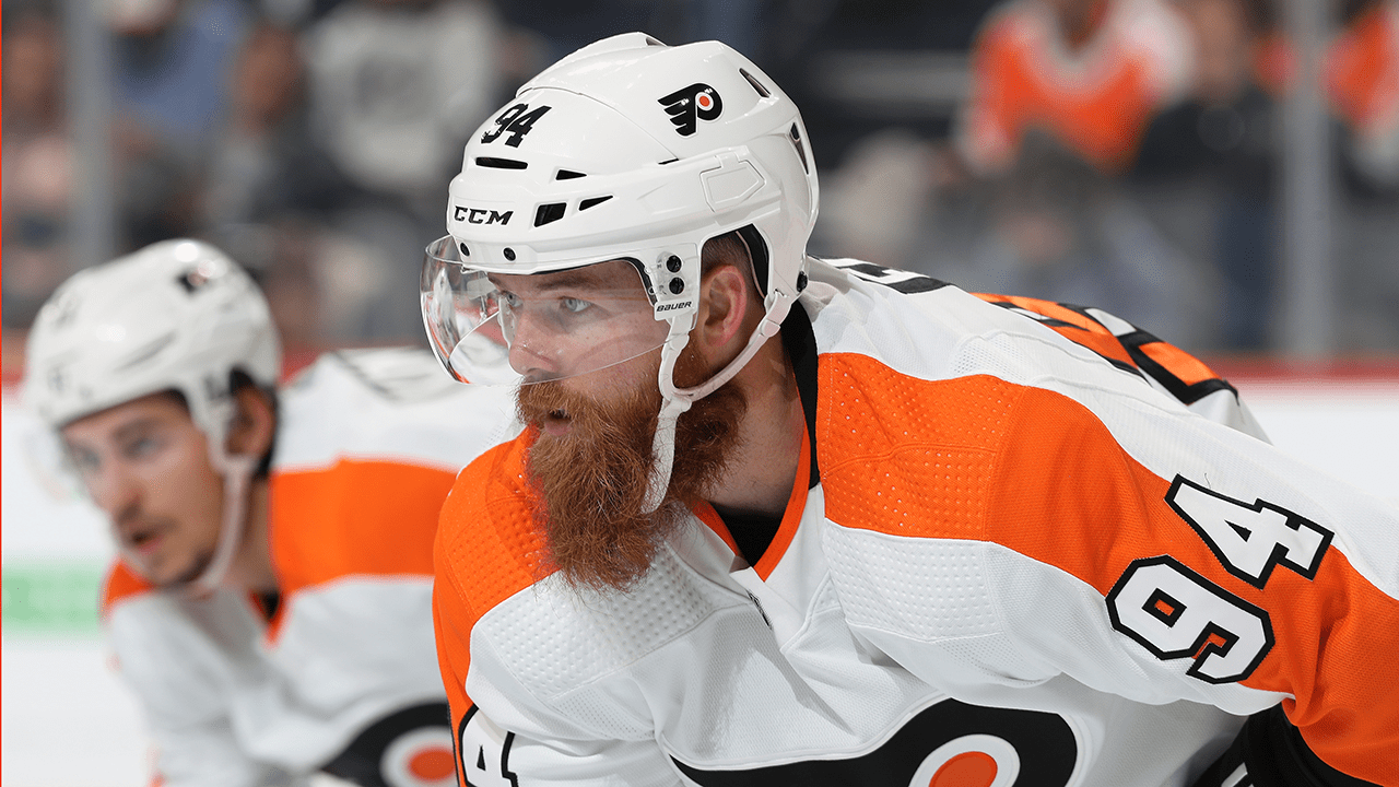 Ryan Ellis en uniforme des Flyers de Philadelphie dans le visuel officiel de l’échange
